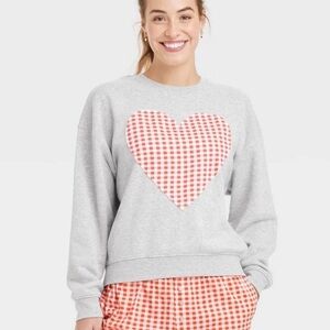 Universal Thread Gray Sweater with Red Checkered Heart
